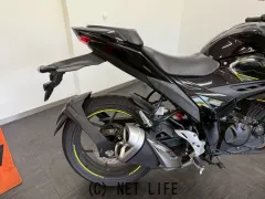 スズキ ジクサー