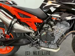 KTM 890 デューク