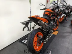KTM 890 デューク