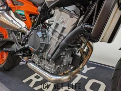 KTM 890 デューク