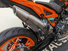 KTM 890 デューク