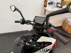 KTM 125 デューク