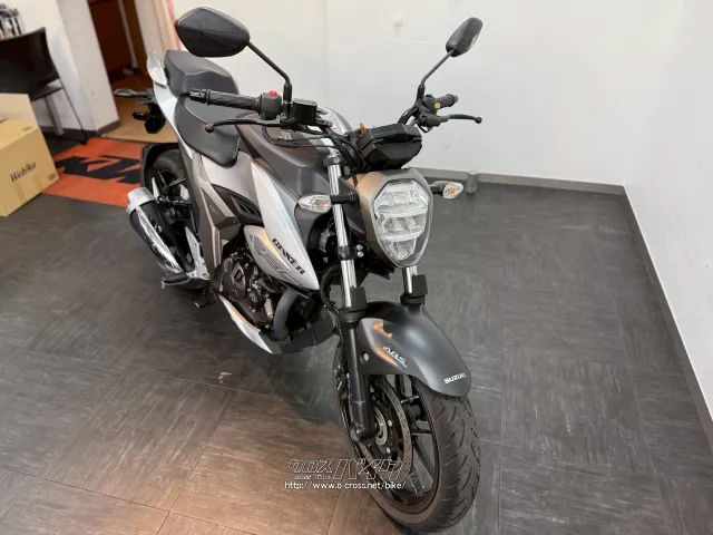 スズキ ジクサー