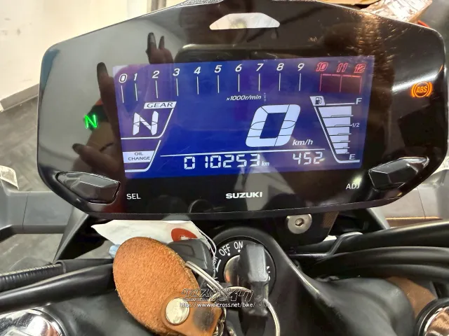 スズキ ジクサー