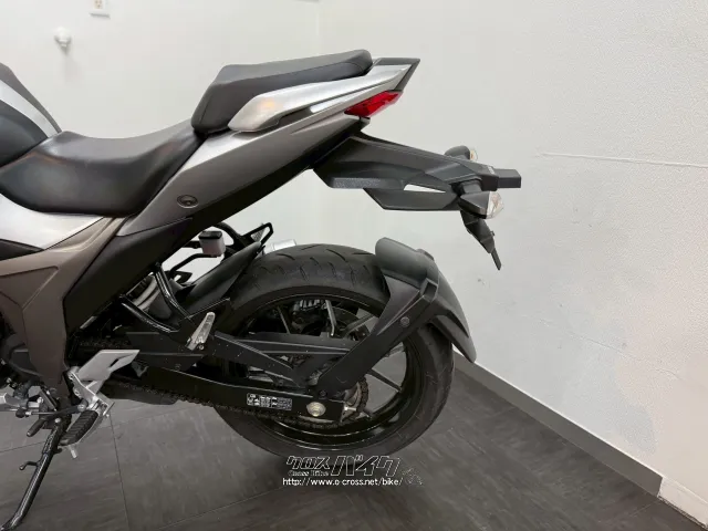 スズキ ジクサー