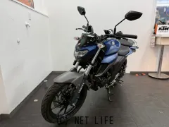 ヤマハ FZ25