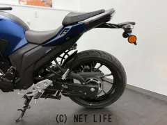 ヤマハ FZ25