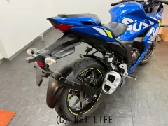 スズキ ジクサーSF250