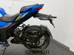 スズキ ジクサーSF250