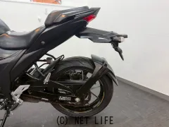 スズキ ジクサー