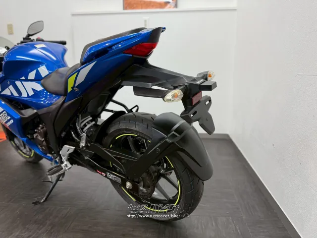 スズキ ジクサーSF250