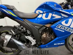 スズキ ジクサーSF250