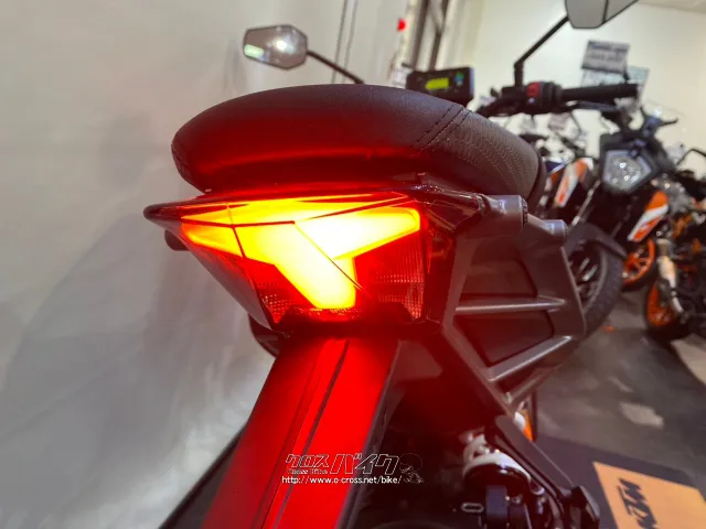 KTM 390 デューク