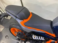 KTM 390 デューク