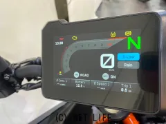 KTM 390 デューク