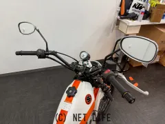 スズキ グラストラッカー