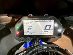 ヤマハ YZF-R25