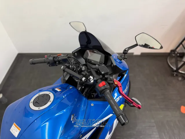スズキ ジクサーSF250