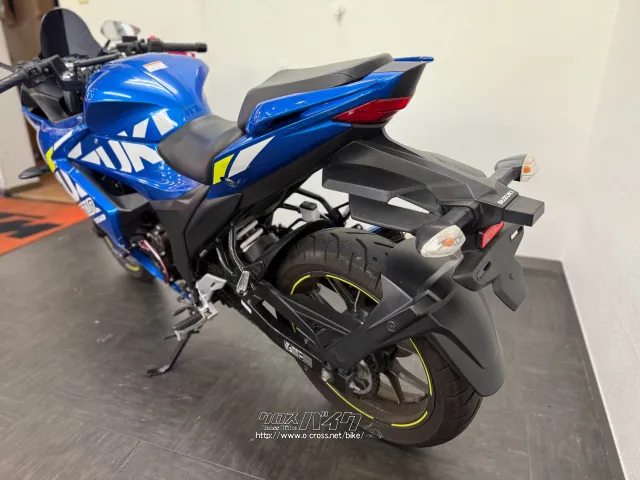 スズキ ジクサーSF250