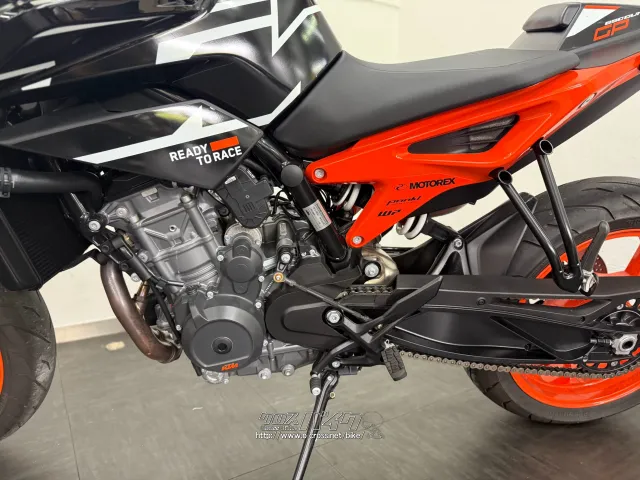 KTM 890 デューク