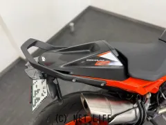 KTM 890 デューク