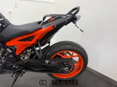 KTM 890 デューク