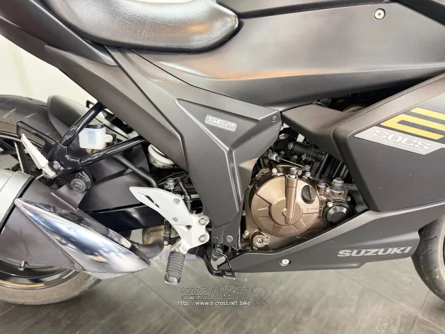スズキ ジクサーSF250