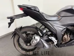 スズキ ジクサーSF250