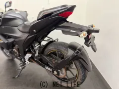 スズキ ジクサーSF250