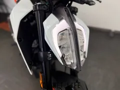 KTM 125 デューク
