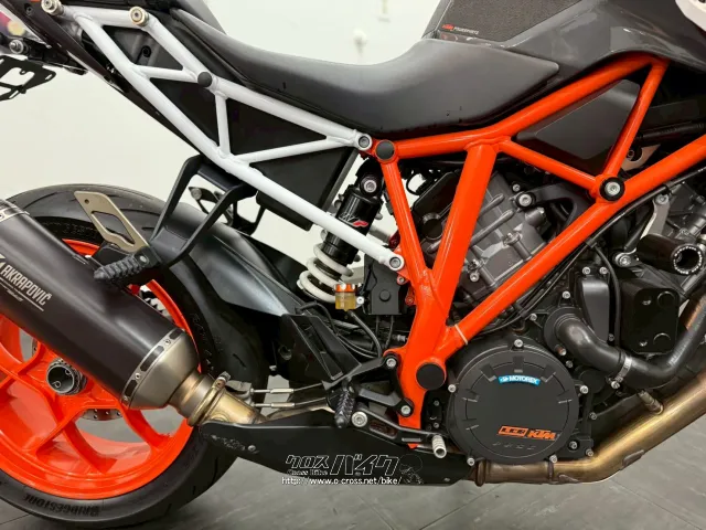KTM 1290 スーパーデュークR