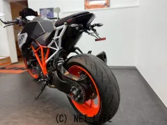 KTM 1290 スーパーデュークR