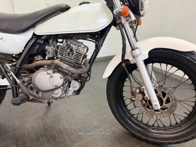 スズキ バンバン200 2004・2004(H16)初度登録(届出)年・ホワイト