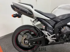 ヤマハ YZF-R1
