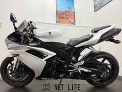 ヤマハ YZF-R1