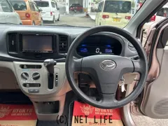 ダイハツ ミライース