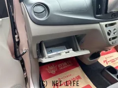 ダイハツ ミライース