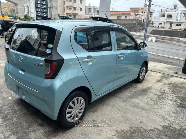 ダイハツ ミライース
