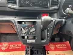 ダイハツ ミライース