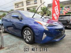 トヨタ プリウス