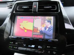 トヨタ プリウス