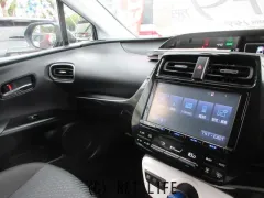 トヨタ プリウス