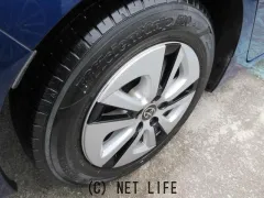 トヨタ プリウス