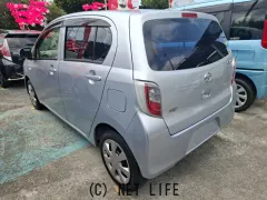 ダイハツ ミライース