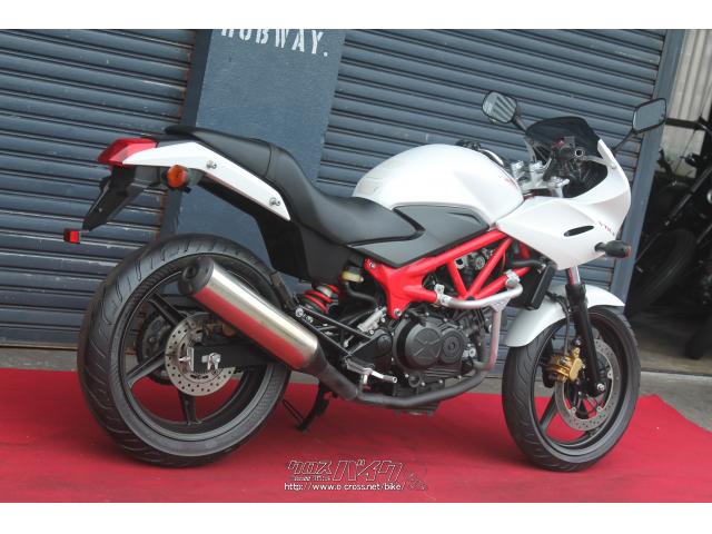 ホンダ VTR250 -F・ホワイト・250cc・HUBWAY・15,205km (2023年05月
