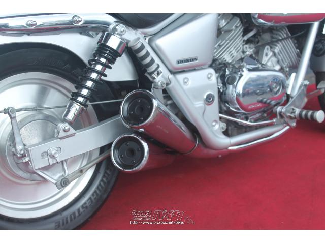 ホンダ マグナ250・2003(H15)初度登録(届出)年・シルバーII・250cc ホンダ マグナ250・2003(H15)初度登録(届出)年・シルバーII・250cc