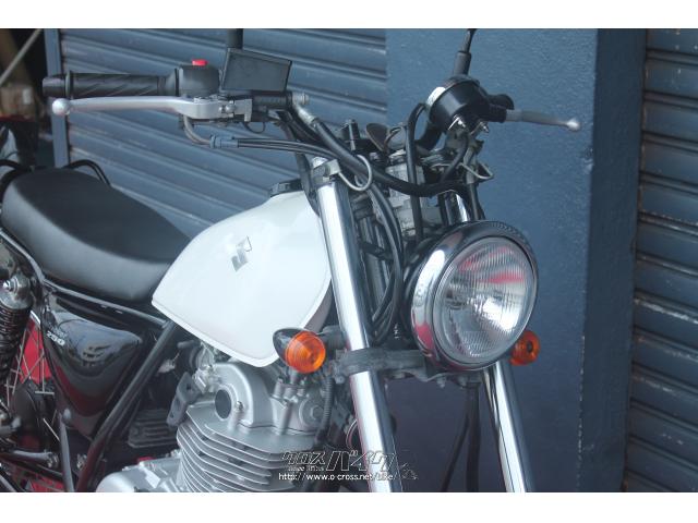 スズキ グラストラッカー 250・2007(H19)初度登録(届出)年・白・250cc