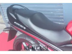 スズキ GSR250