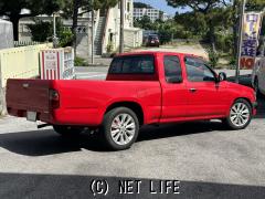 トヨタ ハイラックス