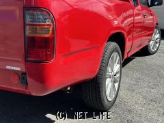 トヨタ ハイラックス